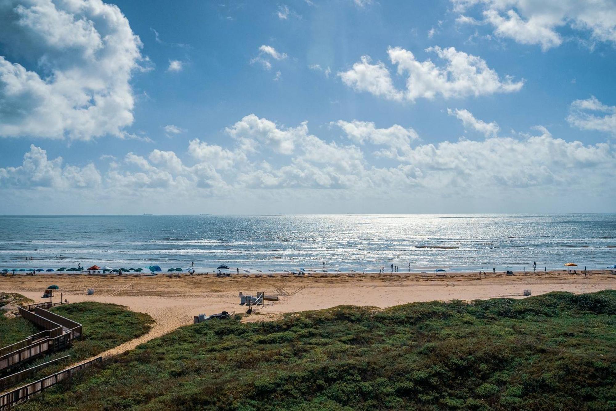 Holiday Inn Resort South Padre Island-Beach Front By Ihg Esterno foto